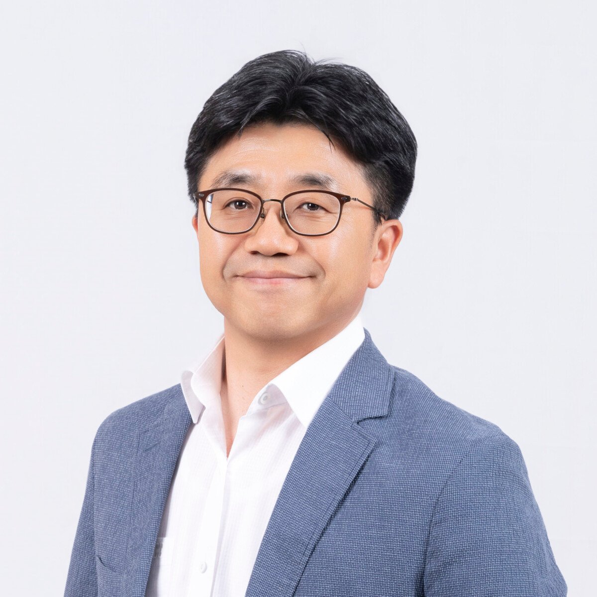 Mr. Dongsik Son